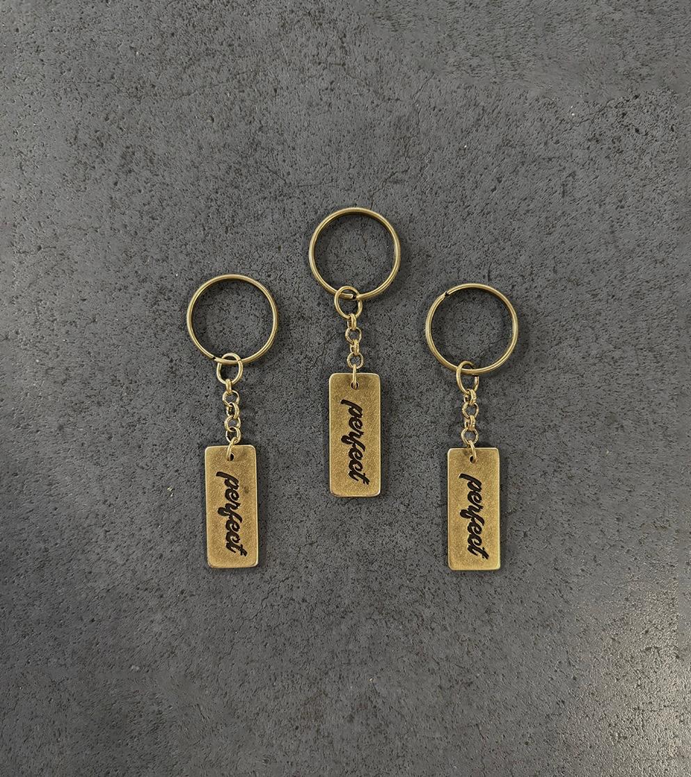 MATT BRASS PERFECT KEYCHAIN