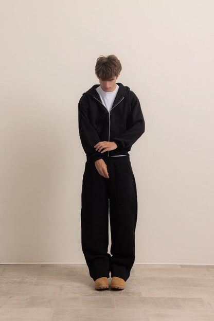 BLACK ZIP HOODIE